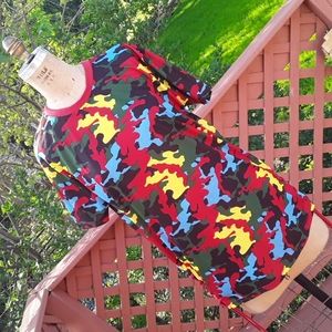 Men's size Med iMp colorful Camo print short sleeve shirt NWOT